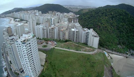 Apto Amplo, Confortavel, Bem Localizado, Asturias غوارويا المظهر الخارجي الصورة